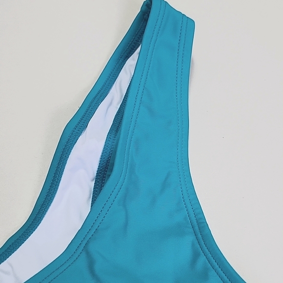 NEW HALARA  CROSS OVER  BIKINI teal green Size M top & bottom sold together - Picture 10 of 16
